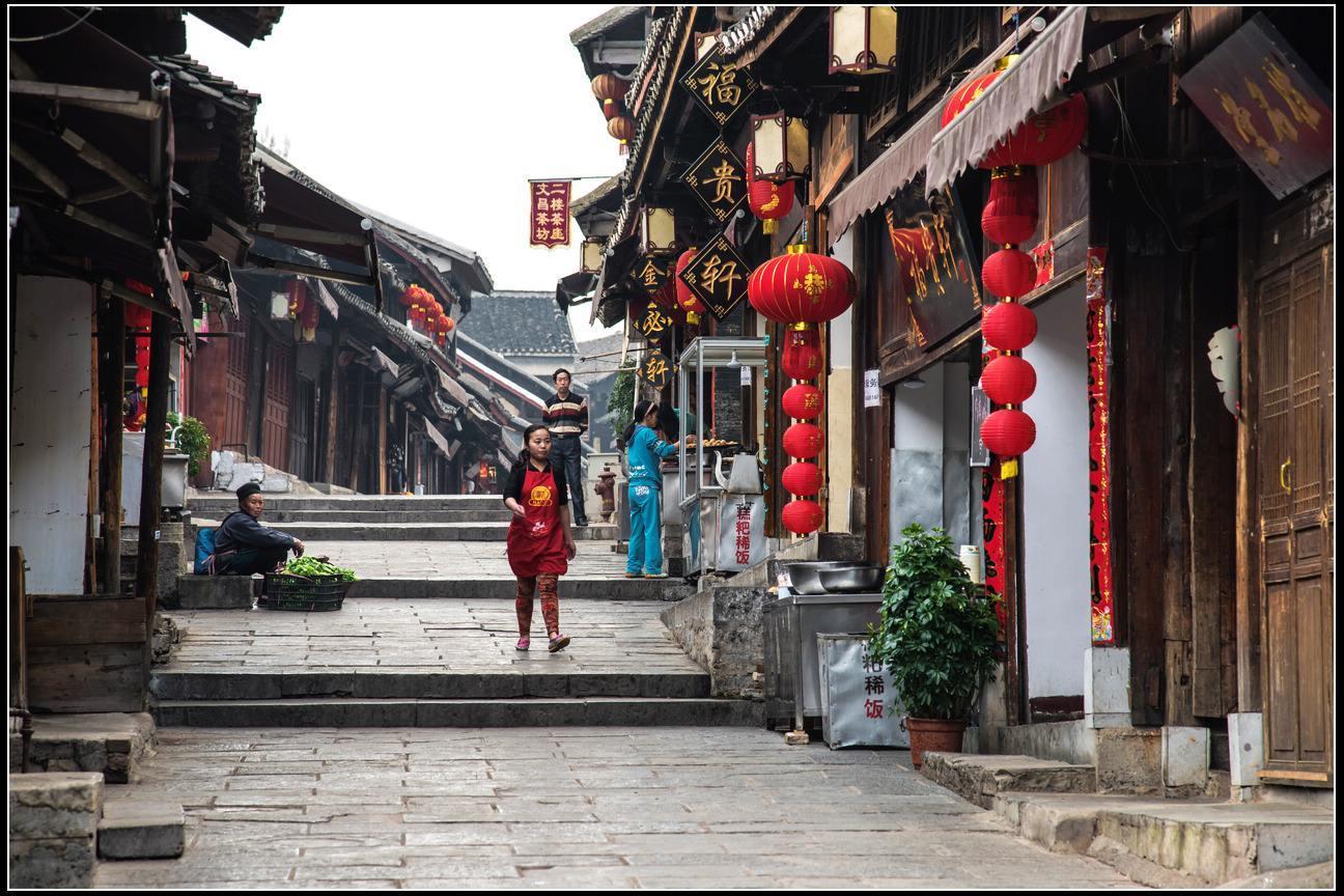我和我对象认识半年了，他开始说离婚了，可是我现在才发现他根本没离婚，天天说领结婚证，也没领来？游戏画面